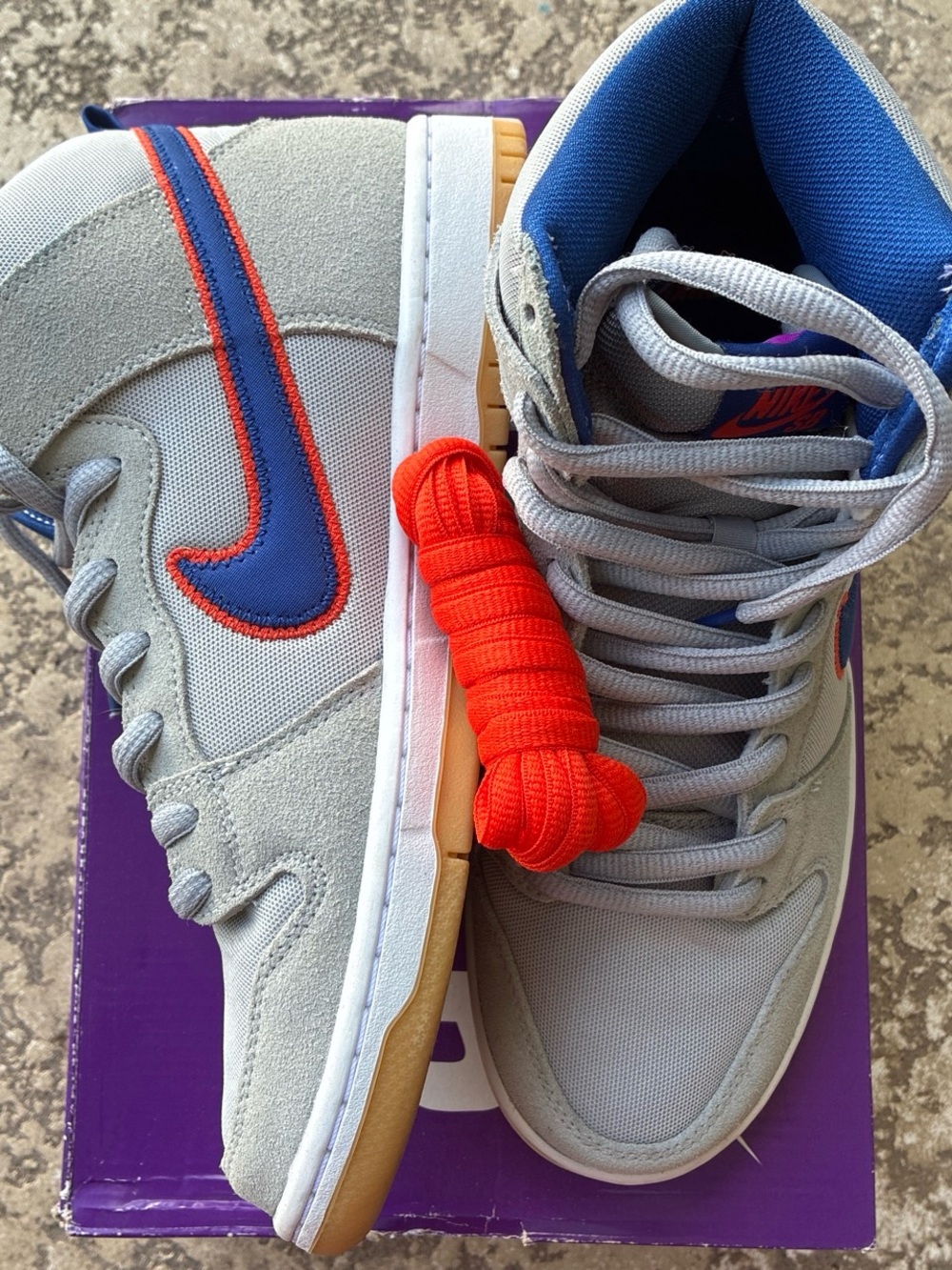 Worn 1x Nike SB Dunk High NY Mets. Men’s size 9